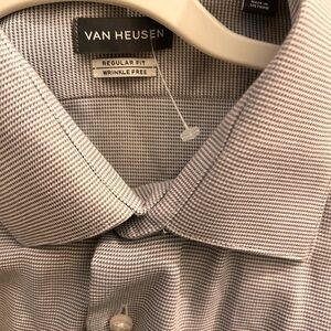 Large Van Huesen Grey Shirt 16-16 1/2-34/35
